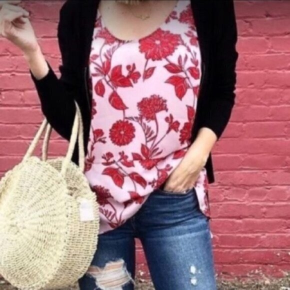 Cabi 5533 Adore Cranberry Pink Floral Cami Top M - Picture 1 of 8
